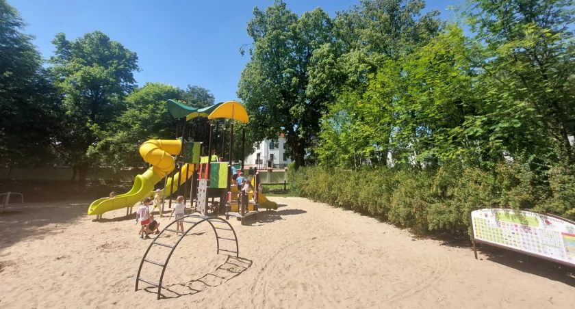 Burmistrz Chojnic zapowiada likwidację mniejszych placów zabaw