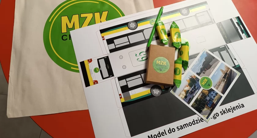 Nowe logo MZK to praca zespołowa trzech osób