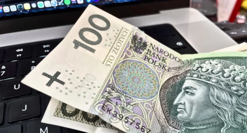 Uwierzył, że jego pieniądze są zagrożone… chojniczanin stracił blisko 70 tysięcy złotych
