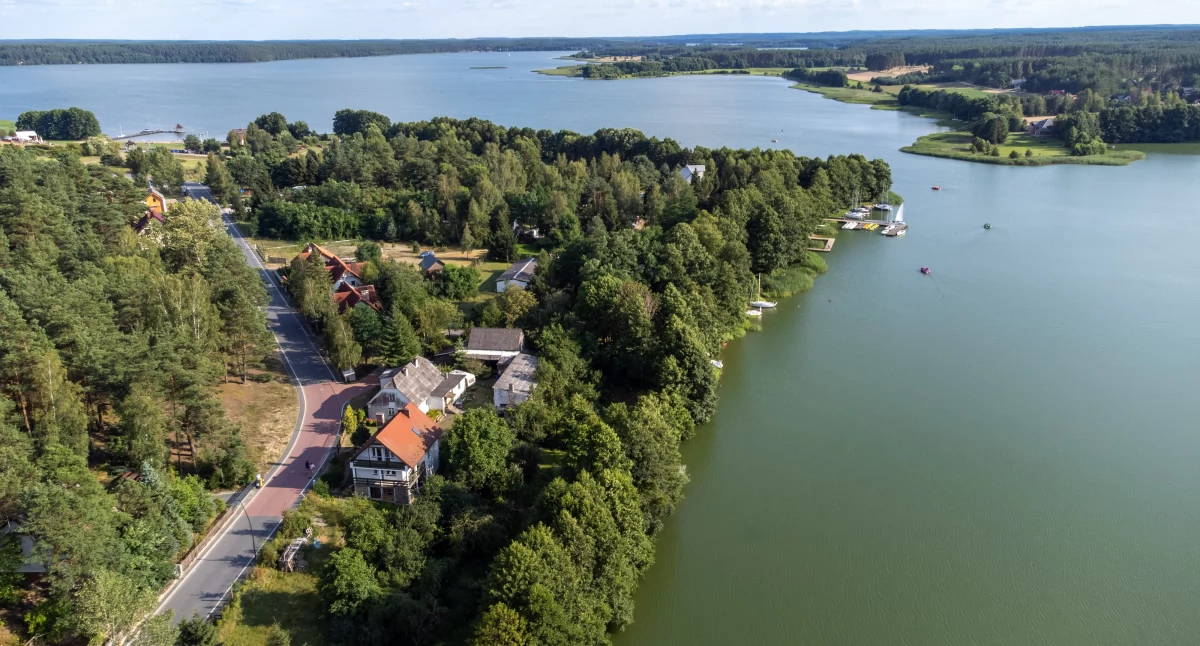Temperatura wód w jeziorach na Pojezierzu Pomorskim
