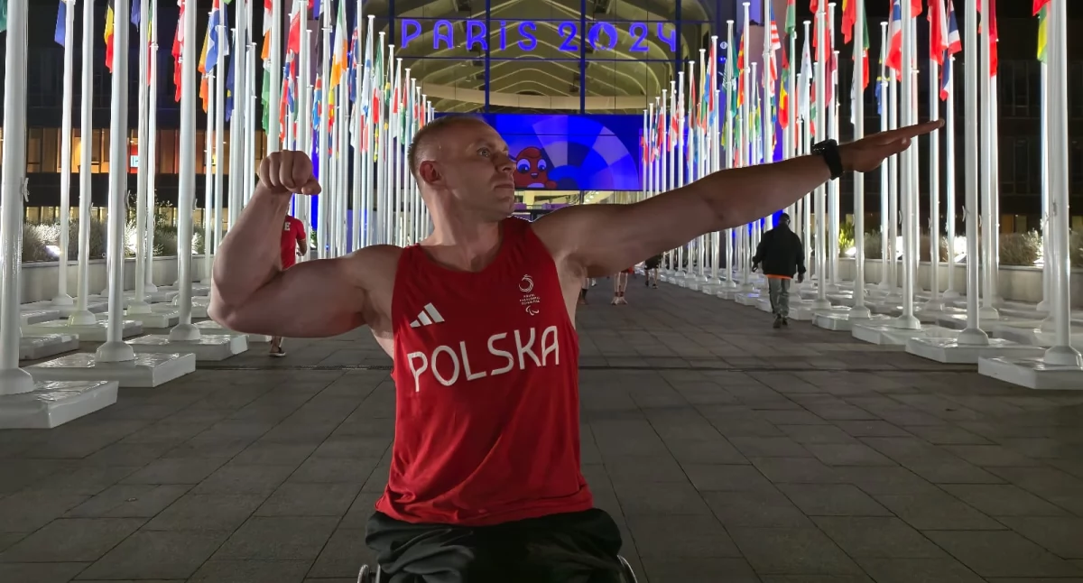 Nasz człowiek w Paryżu! Dziś z całych sił kibicujemy Lechowi