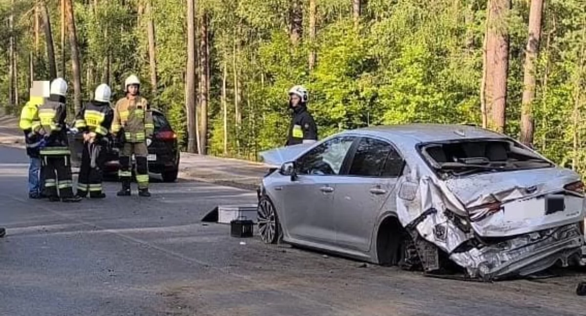 Wypadek na berlince – kierowca opla uciekł z miejsca zdarzenia
