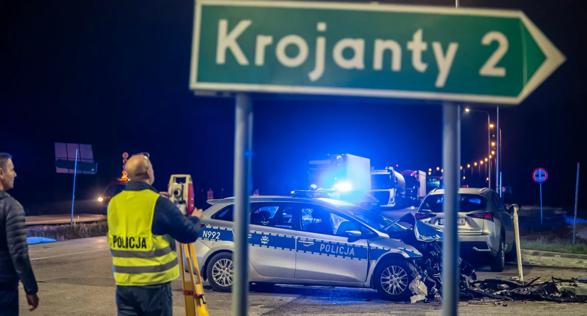 Zderzenie radiowozu i osobówki. Gdynianka nie ustąpiła pierwszeństwa: AKTUALIZACJA 