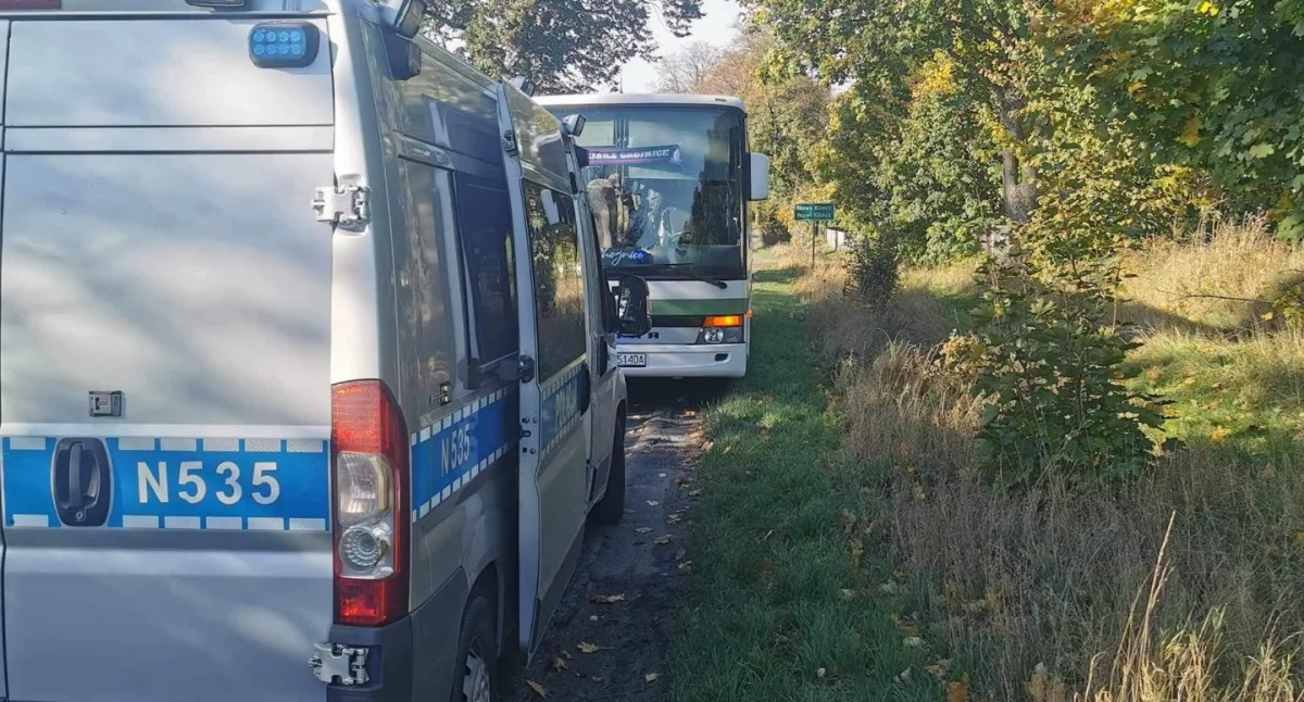 Drużyna Kolejarza w drodze na mecz do Pruszcza Gdańskiego miała kolizję z osobówką
