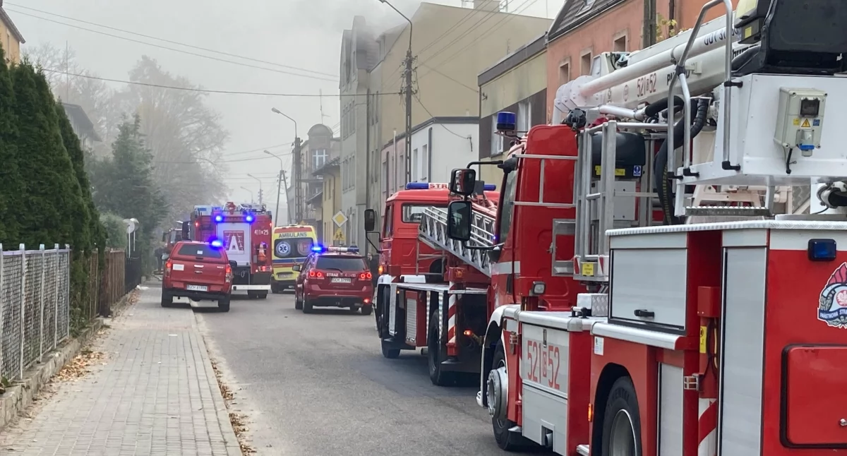 Pożar w Czersku. W kamienicy znaleziono zwłoki 