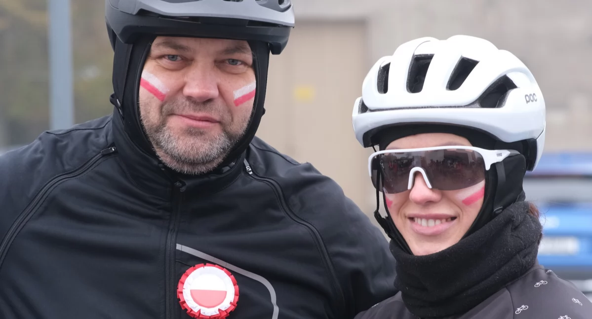 Chojniccy cykliści w aktywny sposób uczcili rocznicę odzyskania przez Polskę wolności