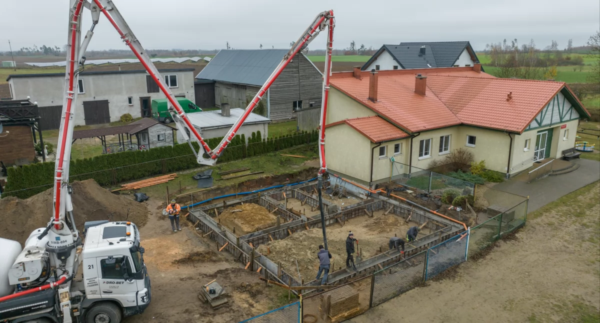 W Czapiewicach powstaje nowoczesna remiza strażacka