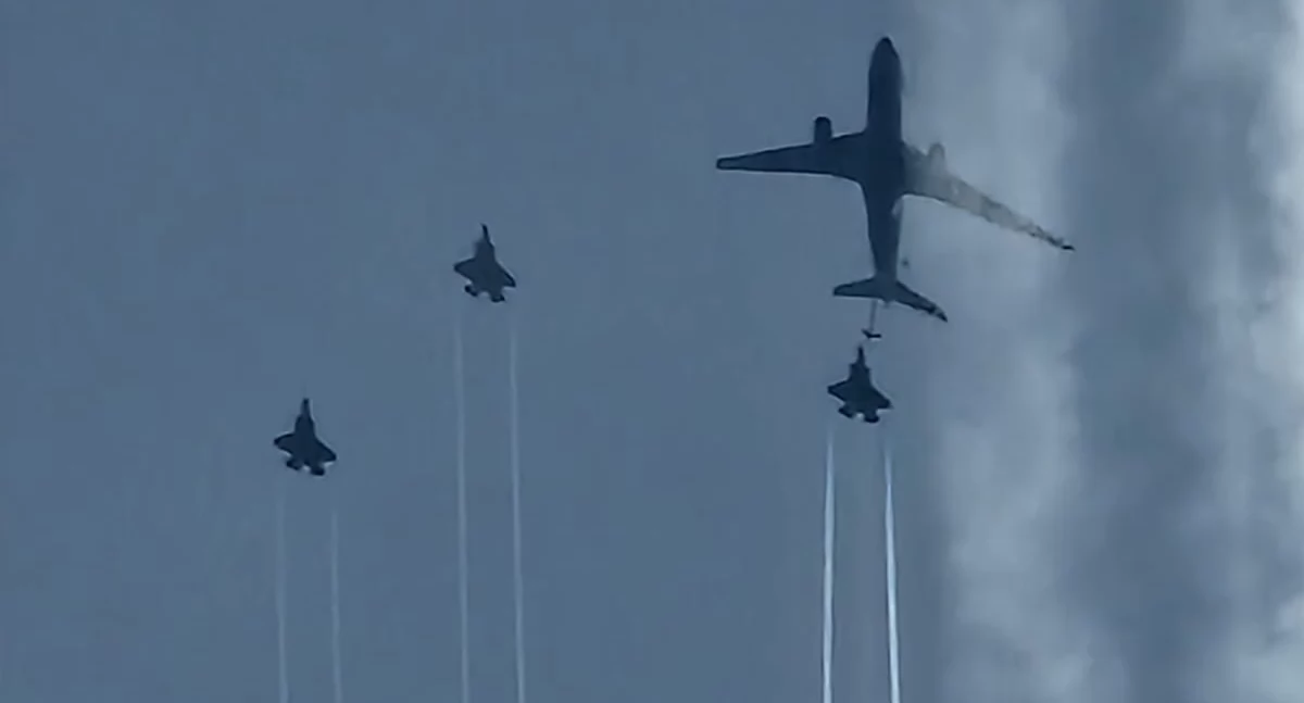  Tankowanie F-35 nad Chojnicami: niezwykła obserwacja na niebie