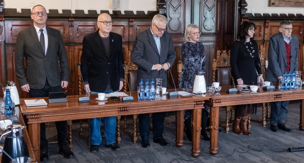 Minuta ciszy dla ofiary poniedziałkowego wypadku