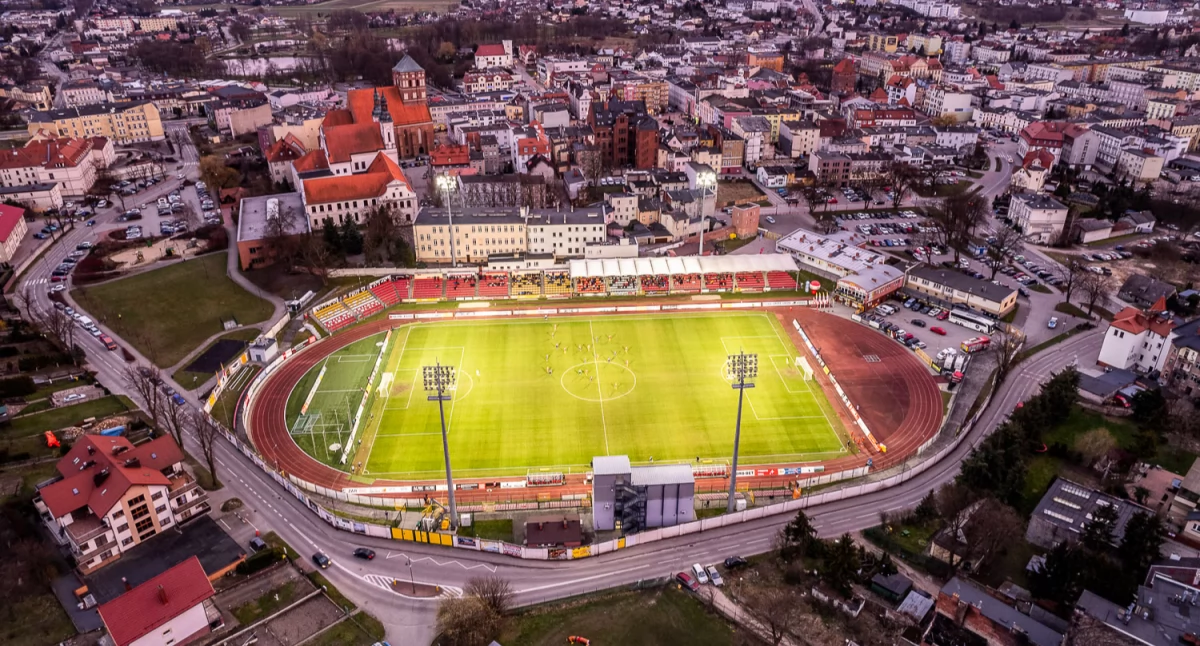 Burmistrz przyznaje stypendia sportowe na 2025 rok dla najlepszych zawodników