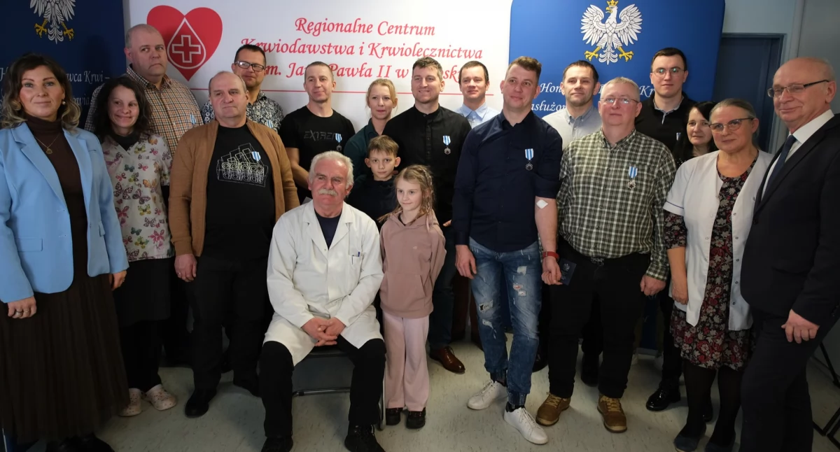 Uroczyste wręczenie odznaczeń dla honorowych dawców krwi w Chojnicach