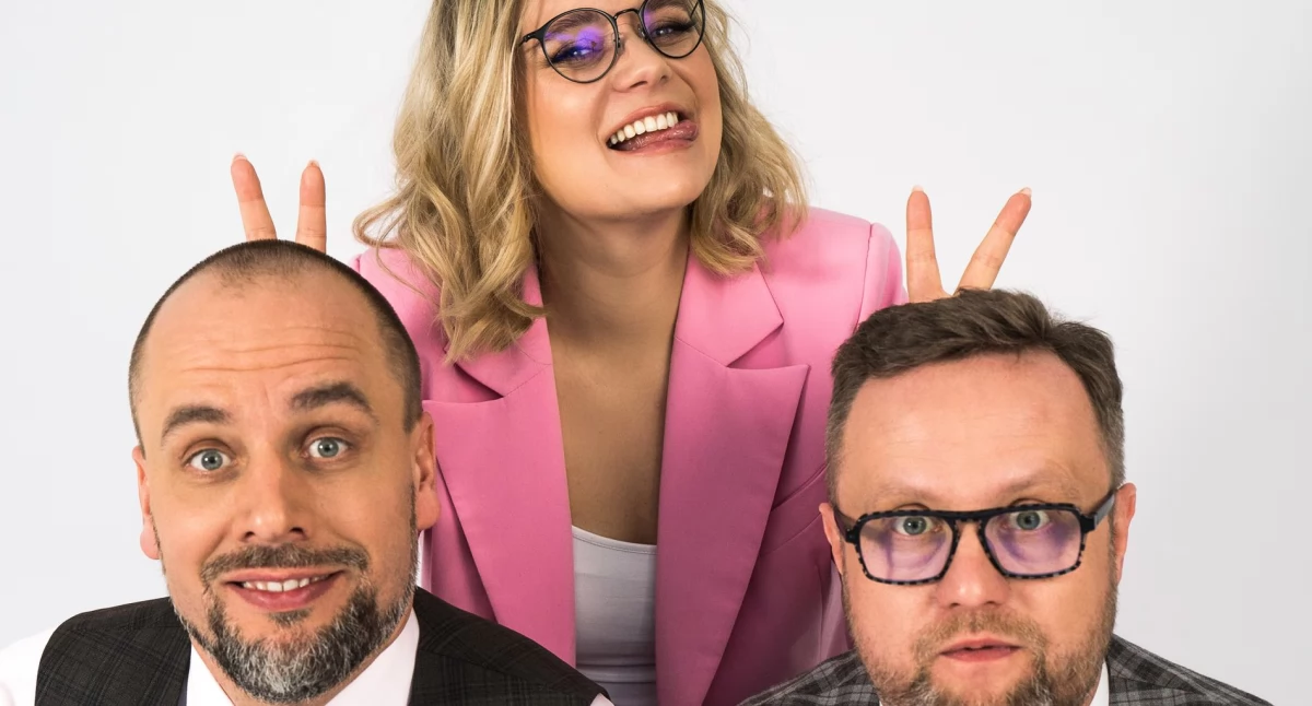 Kabaret Czesuaf wystąpi w Czersku – gwarancja śmiechu „Bez przesady!”