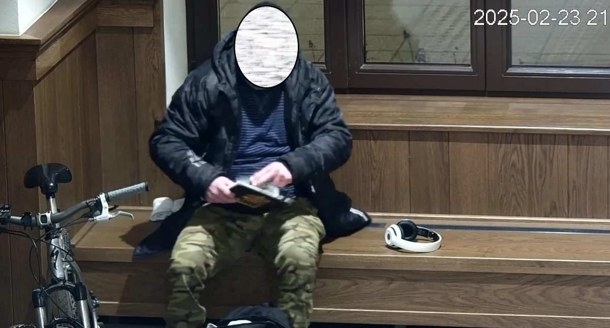 Złodziej wpadł na gorącym uczynku – miał przy sobie narkotyki i skradziony rower