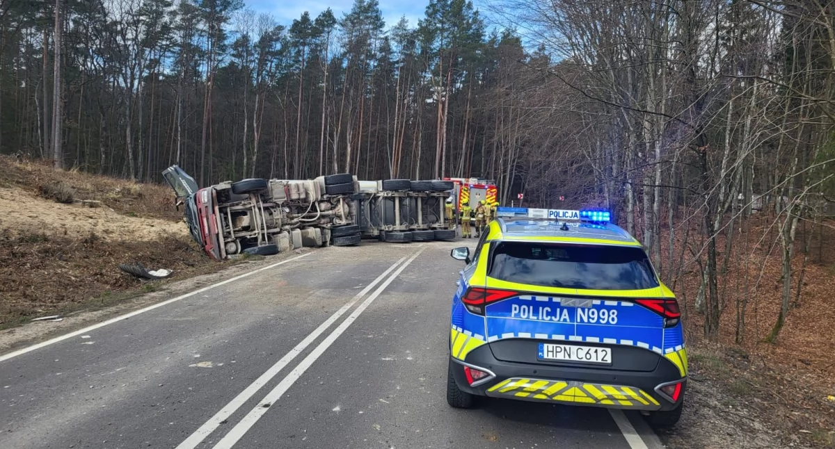 Wypadek na DW 212 w rejonie miejscowości Wolność – droga już odblokowana!