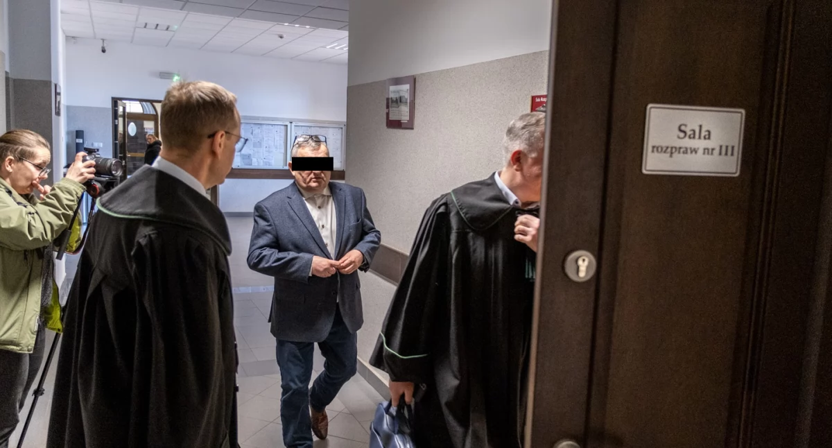 Radny Eugeniusz W. przed sądem. Kradłem dla siebie i żeby pomóc innym