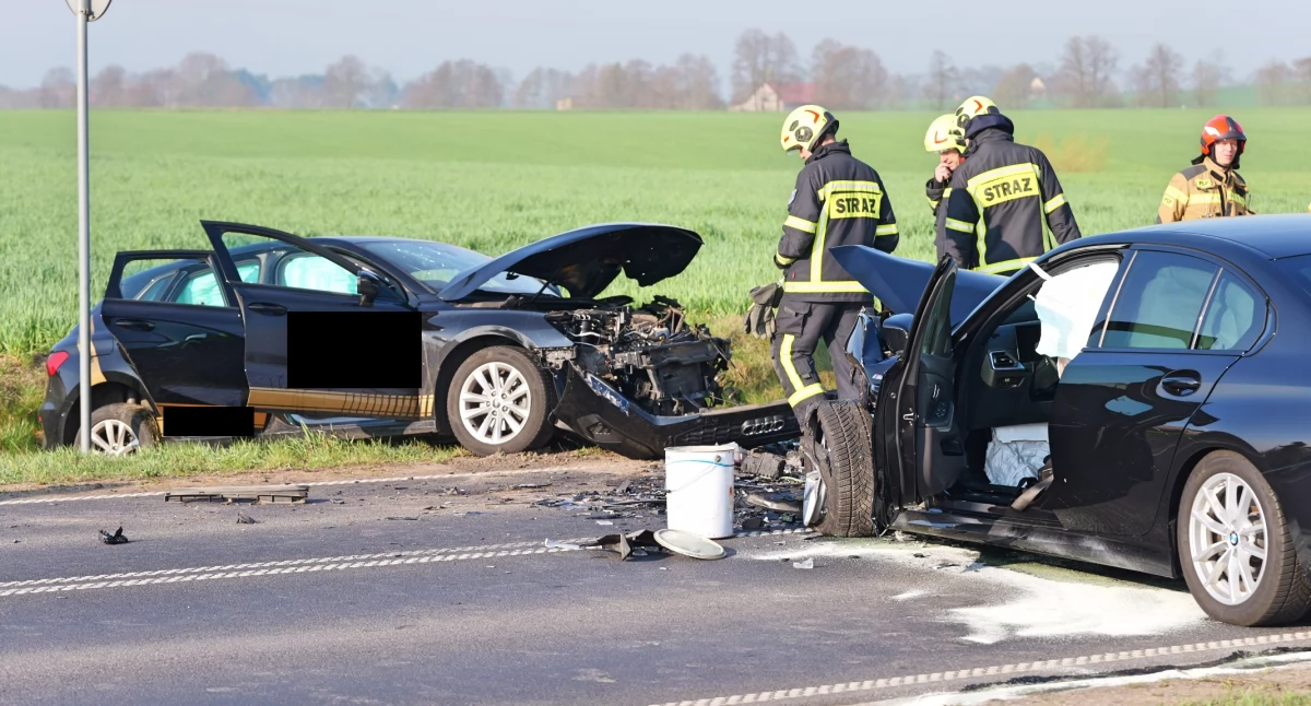Chojniczanin ciężko ranny w wypadku pod Tucholą. Na miejscu lądował śmigłowiec LPR