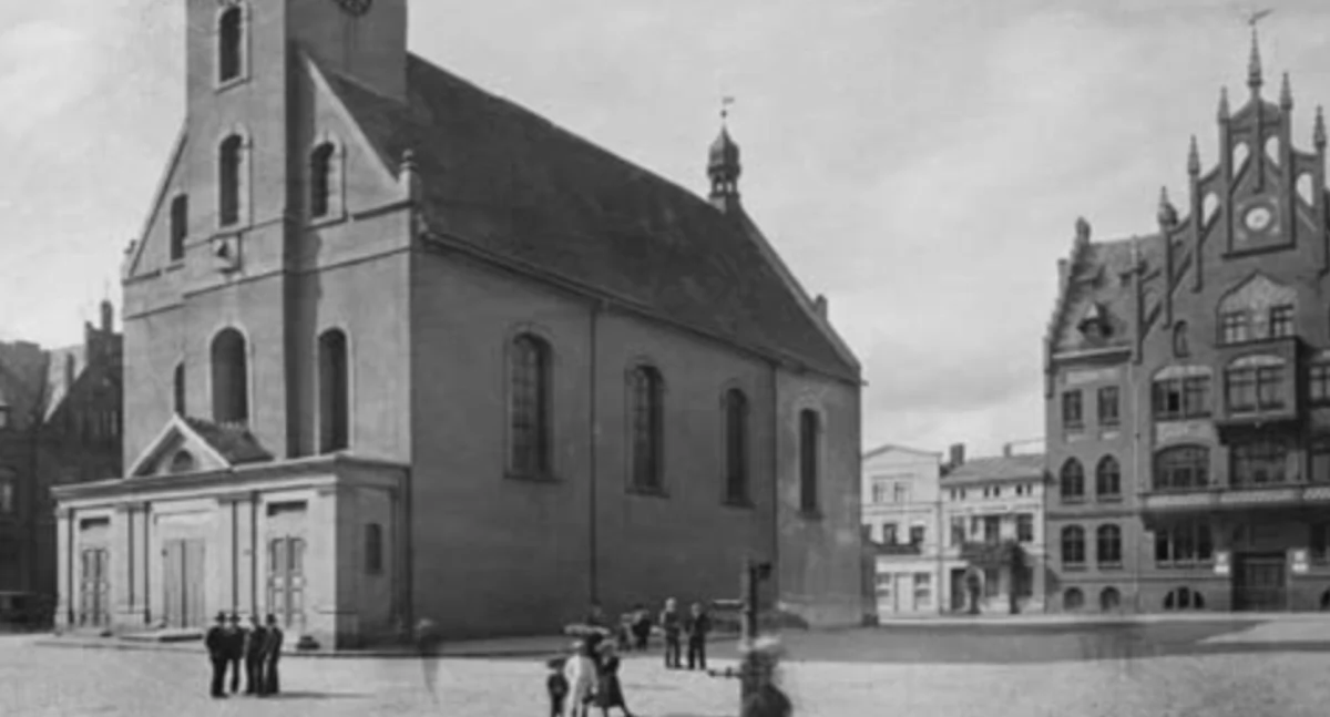 Gruzy pod farą utrudniały wielkanocną procesję
