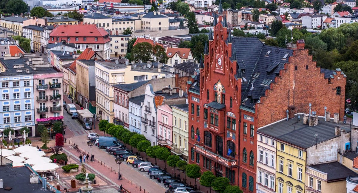 Czy pierwsze 45 minut parkowania w centrum Chojnic będzie darmowe? Burmistrz Finster: temat do dyskusji