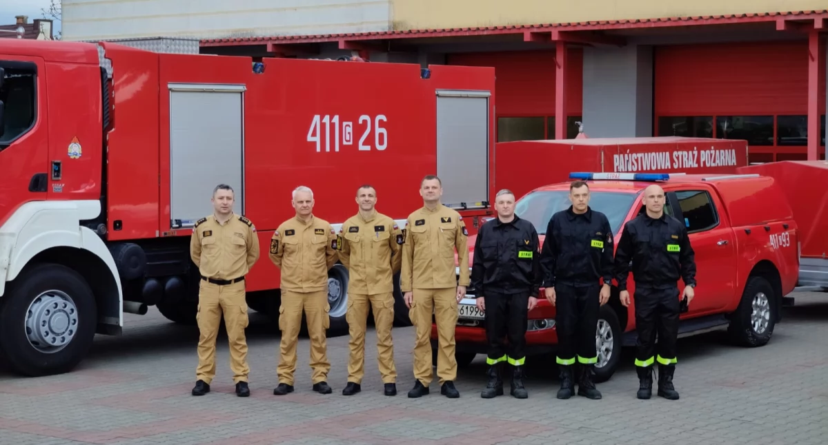 Strażacy z Chojnic wspierają walkę z pożarem w Biebrzańskim Parku Narodowym AKTUALIZACJA