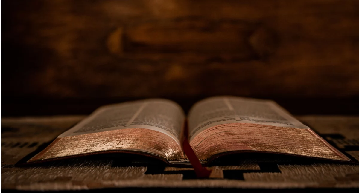 Czytanie Biblii nie tylko dla wierzących – zaproszenie na maraton biblijny w Chojnicach