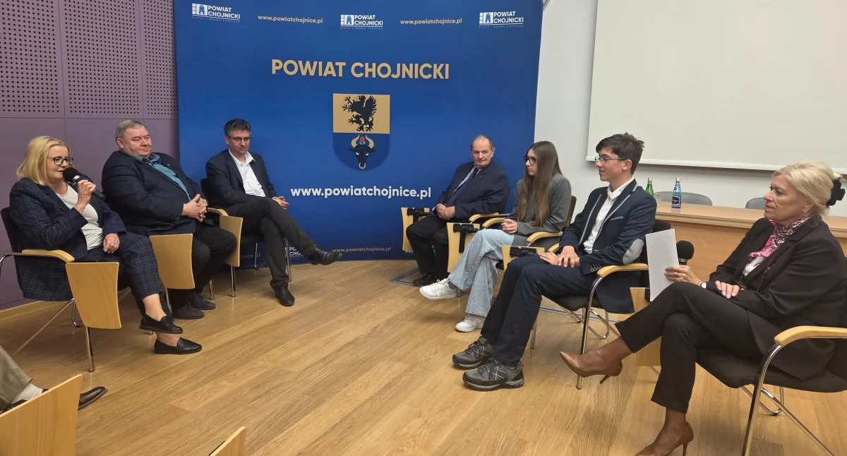 Wspólny głos pokoleń – Forum Dialogu w CEW Chojnice