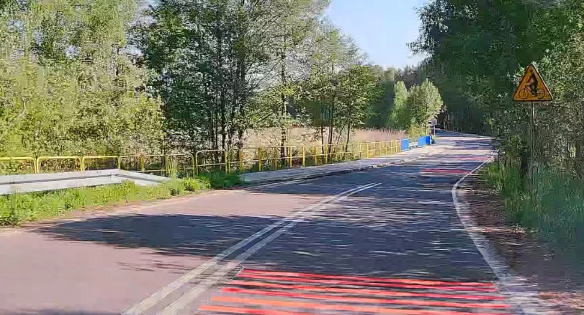 Pasy wibracyjno-akustyczne na drodze do Małych Swornegaci. Jakie mają zadanie?