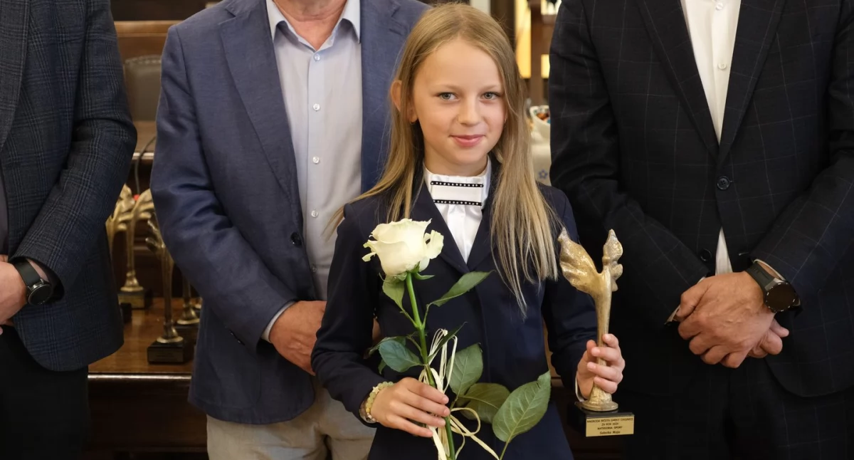 Wójt Gminy Chojnice uhonorował najlepszych za rok 2024. Wśród nich Maja Solecka