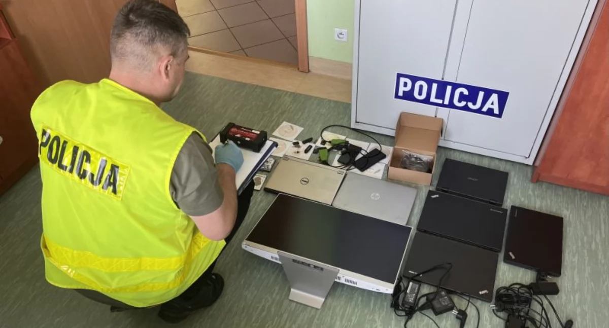 Sprzedawał laptopy z pirackim oprogramowaniem – straty na ponad 180 tys. zł