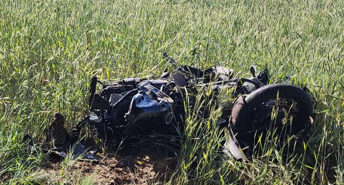 Motocyklista uderzył w drzewo. Interweniował śmigłowiec LPR