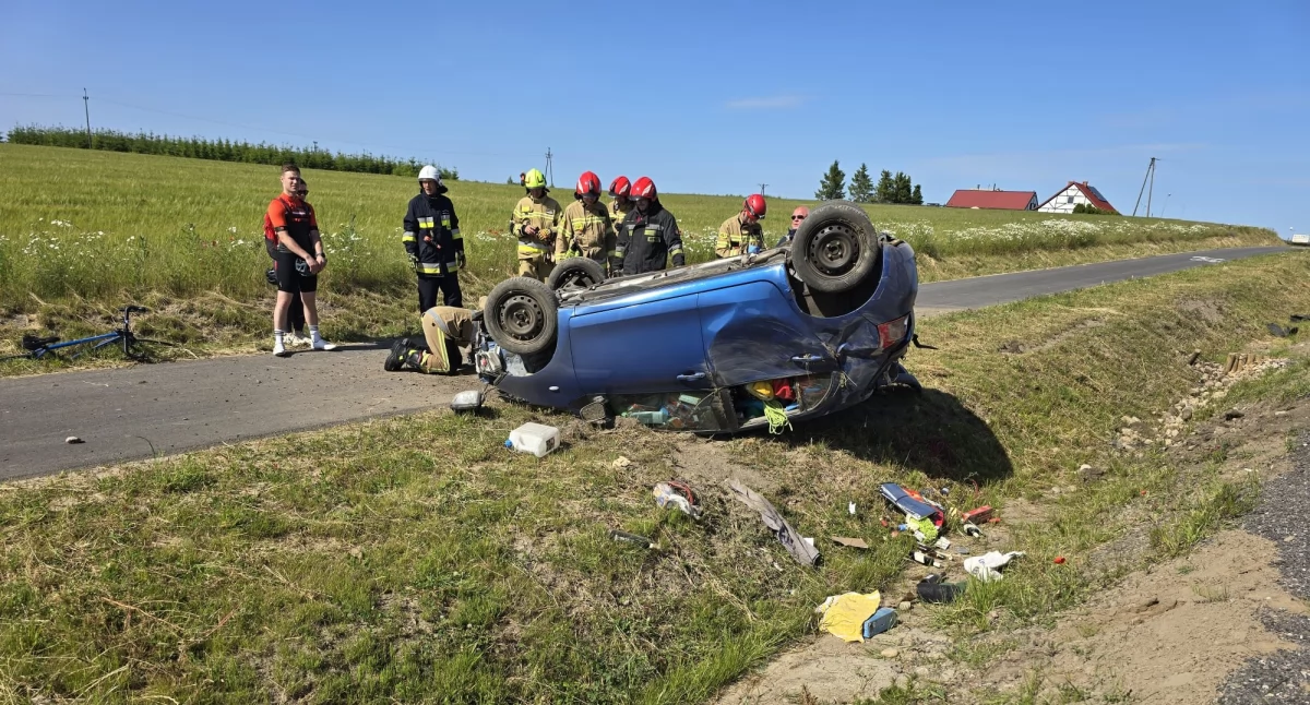Dachowanie na DK22 w Jeziorkach. Kierowca ukarany mandatem