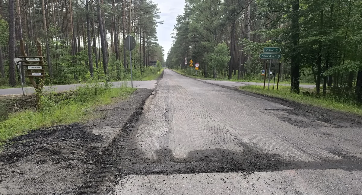 Kolejny odcinek DW 236 w remoncie