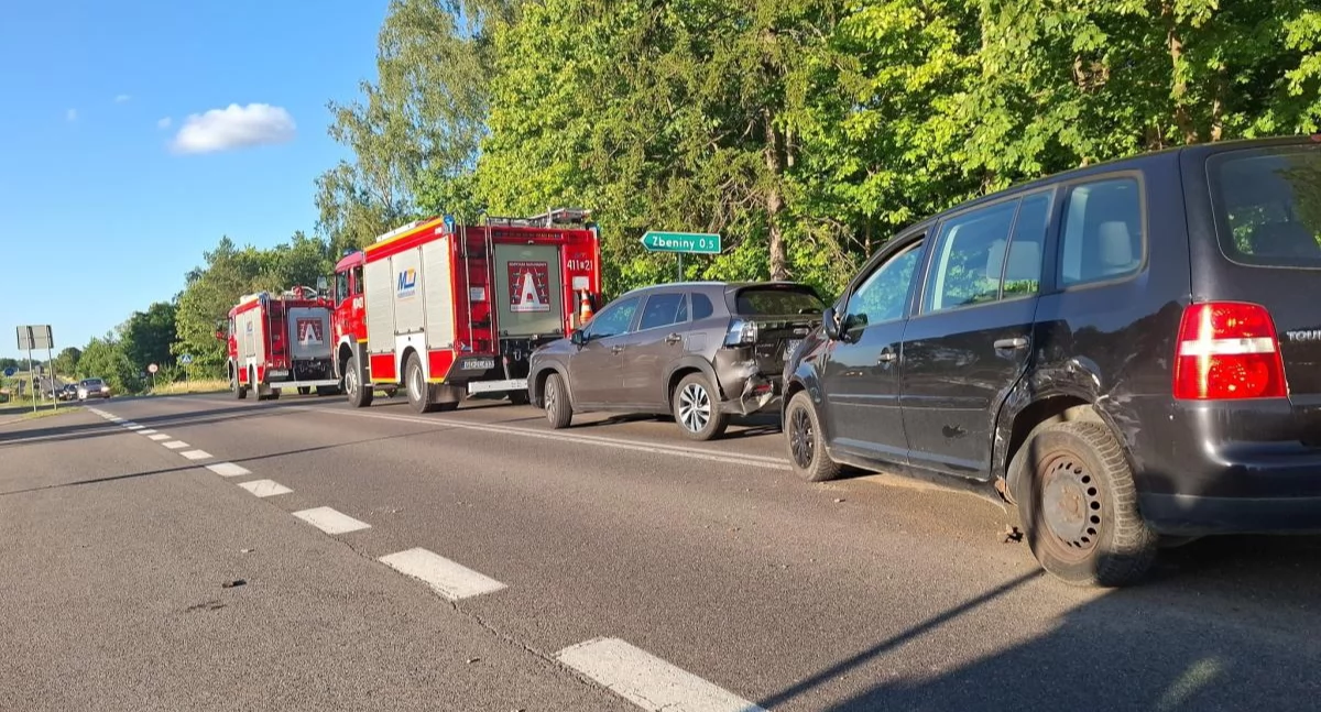 Zderzenie czterech aut pod Chojnicami. Sprawca ukarany mandatem
