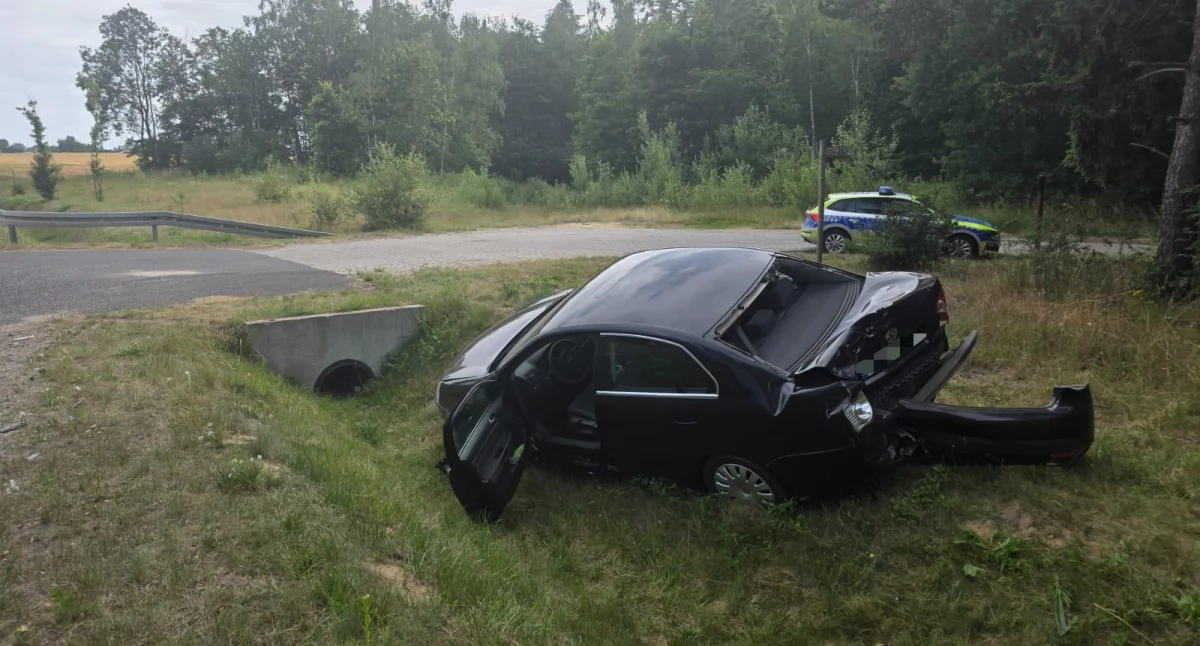 Ciężarówką najechał na volkswagena. Dwie osoby ranne