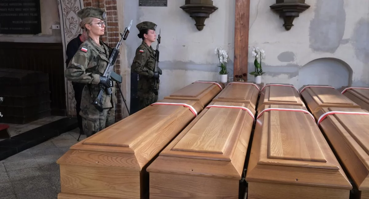 Dąb Pamięci w Dolinie Śmierci. Dziś uroczystość upamiętniająca ofiary zbrodni nazistowskich