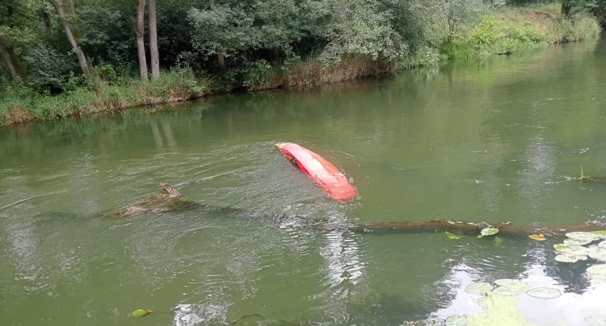 Szczęśliwy finał akcji ratunkowej na Brdzie. Kajakarze wywrócili się w Rytlu