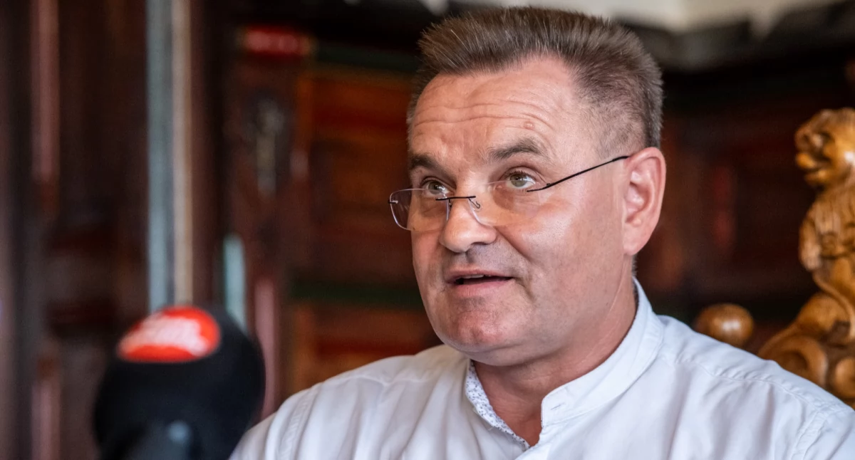 Mariusz Paluch: polityczna ewolucja i powrót do bezpartyjności