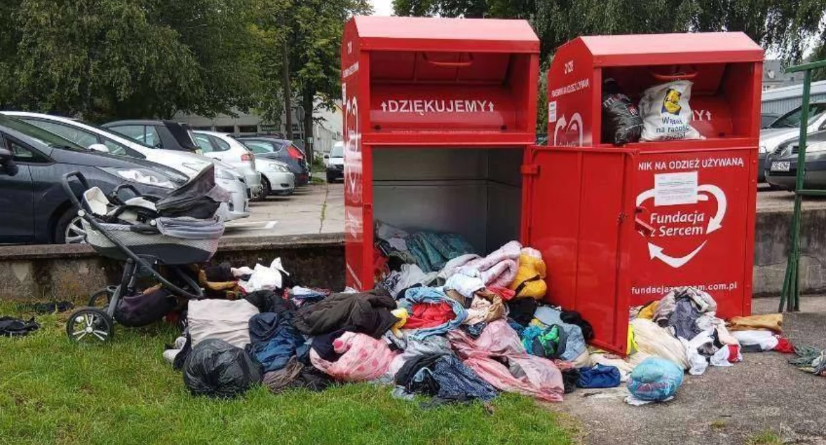 Segreguj tekstylia z głową. Ważny apel Spółdzielni Mieszkaniowej w Chojnicach