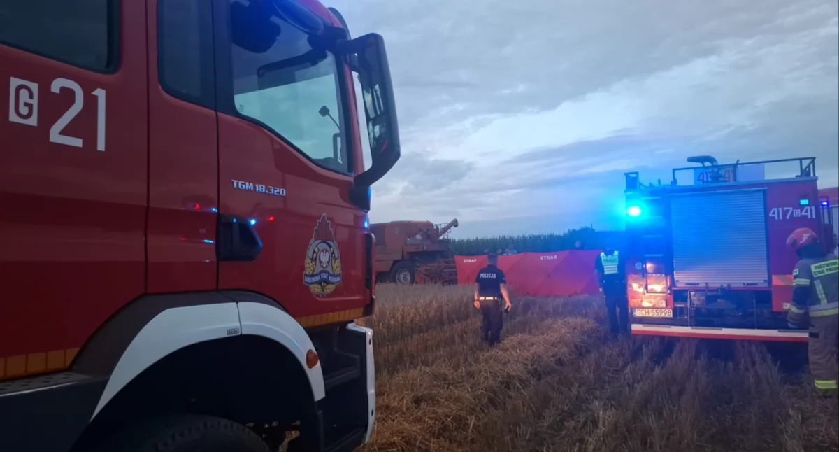 Tragiczny wypadek w Czyczkowach – mężczyzna zginął pod kołami kombajnu AKTUALIZACJA