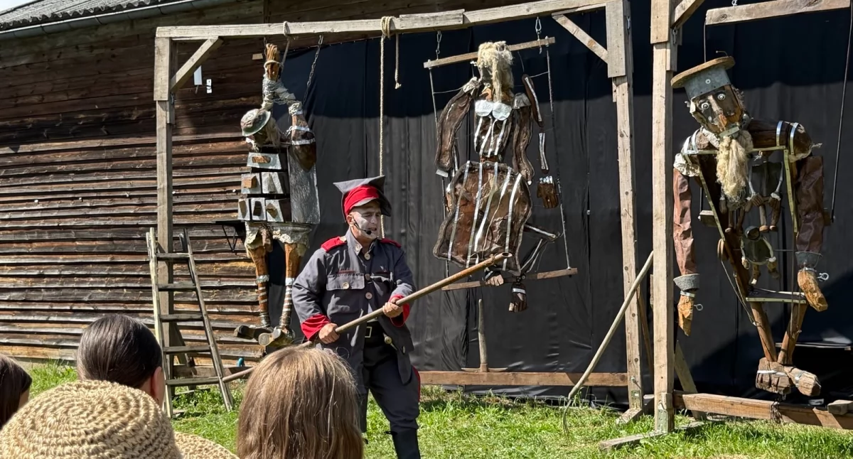 Drugi dzień Międzynarodowego Festiwalu Teatru Przedmiotu „Rzeczy Istność”. Co dziś zobaczymy? 