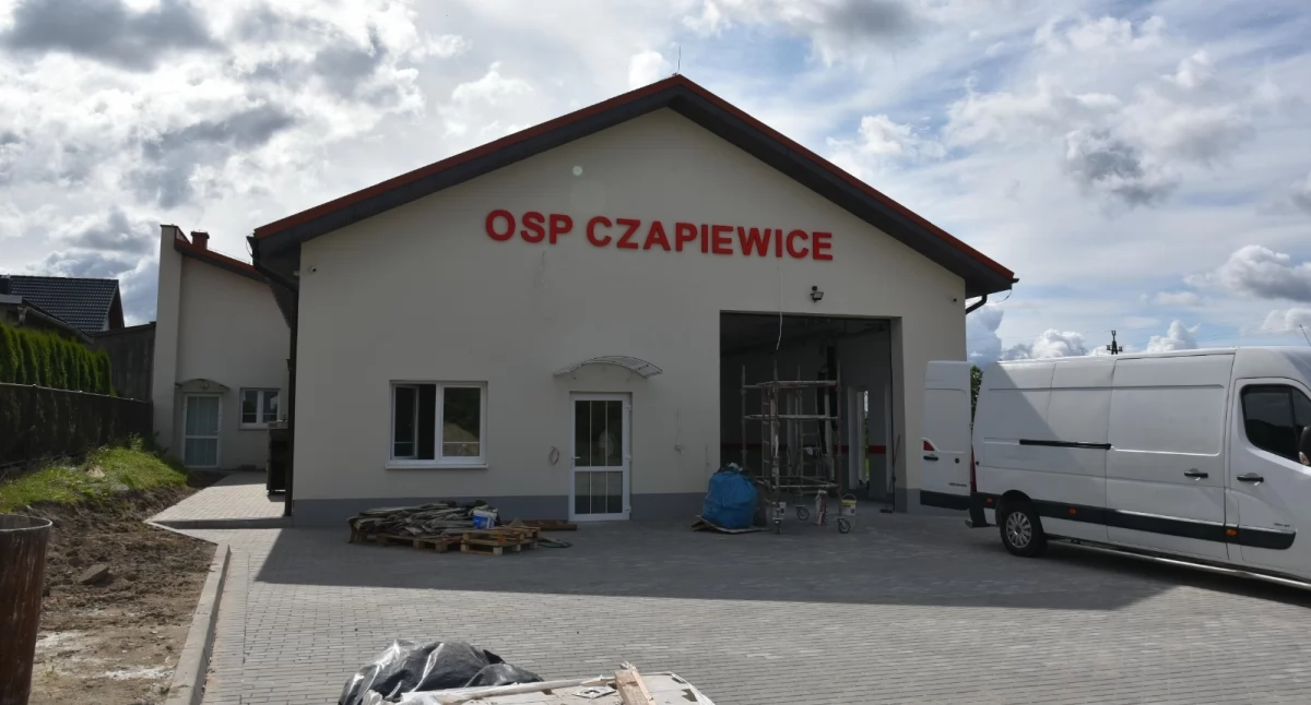 Nowa remiza OSP w Czapiewicach gotowa. Jest połączona ze świetlicą