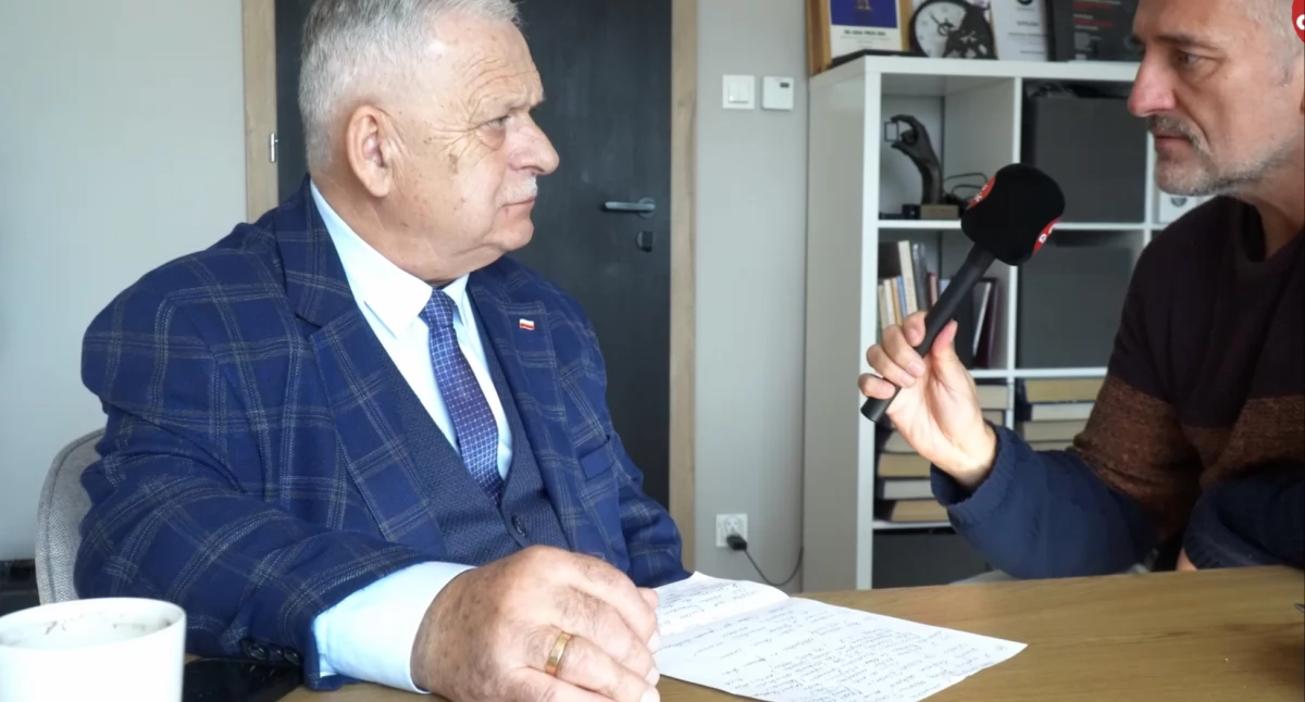 Poseł Mrówczyński o wystawie „Nasi chłopcy”: prowokacja zamiast prawdy historycznej?