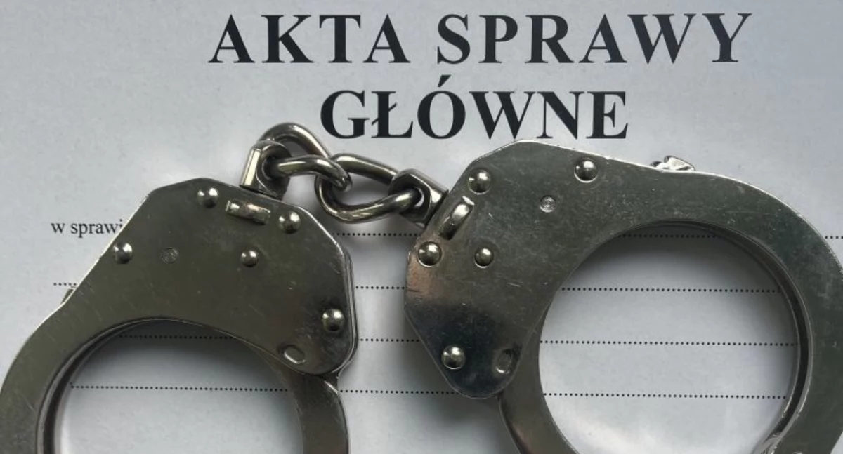 Wyrzucił skręta na widok radiowozu. Tłumaczył, że znalazł go przy sklepie