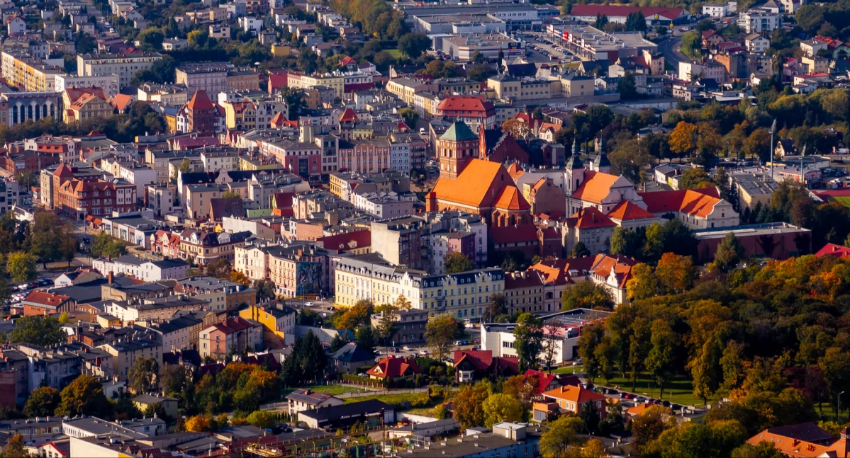 Czy w Chojnicach zniknie nocna sprzedaż alkoholu? Radni debatowali nad możliwym zakazem