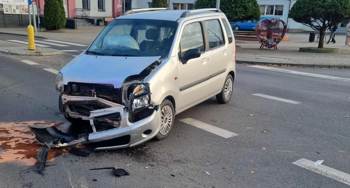 Wypadek na ul. Wojska Polskiego. Jedna osoba trafiła do szpitala