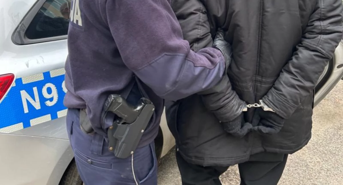 Dzielnicowi z Chojnic zatrzymali poszukiwanego 46-latka