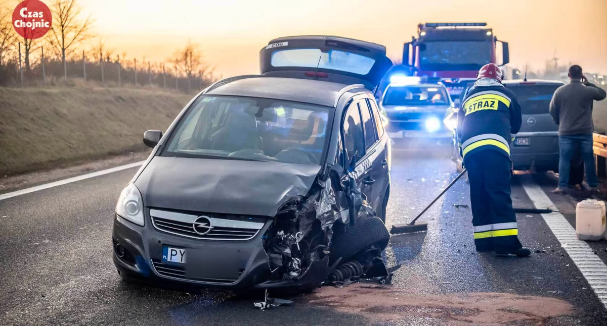 Zablokowana DK22 na obwodnicy Chojnic. Utrudnienia w rejonie Nieżychowic AKTUALIZACJA