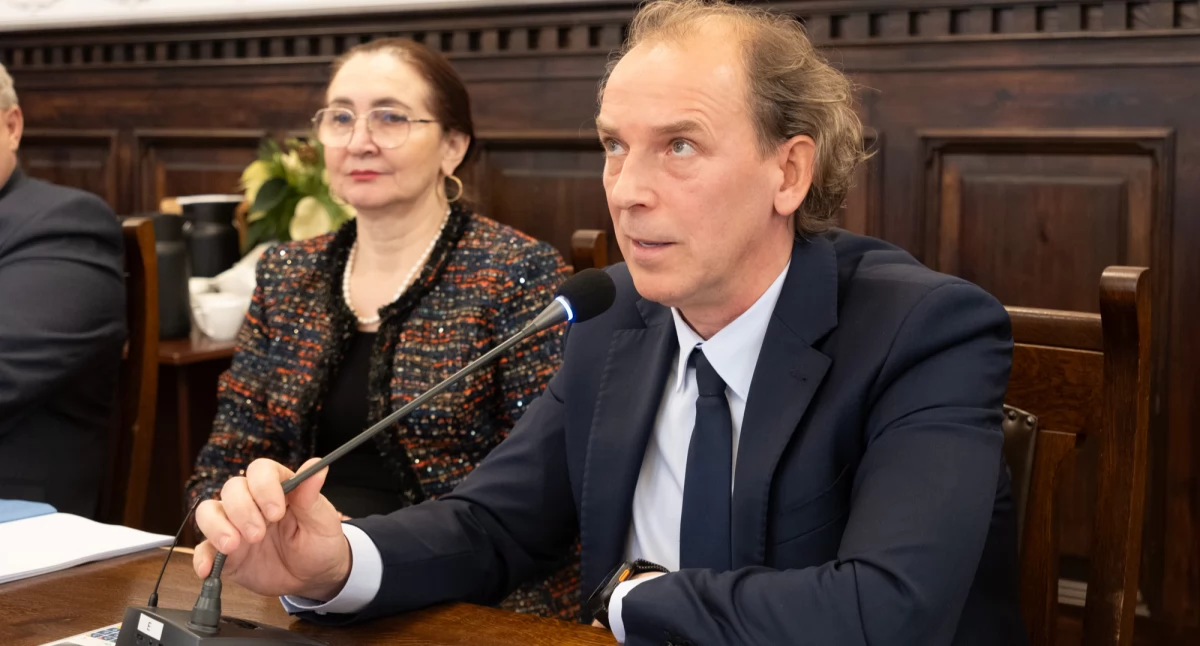 Archiwum zamiast sprzedaży? Starosta Marek Szczepański o nowym pomyśle na budynek PKO BP