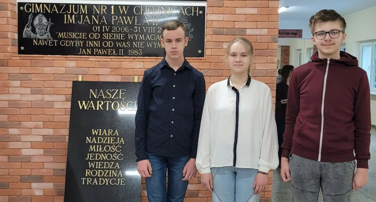 Oliwia Grzegórska, Jakub Zabłocki i Michał Piekarski w wojewódzkim etapie konkursów kuratoryjnych