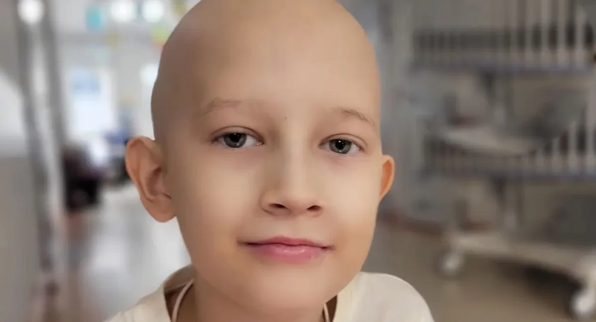 W Chojnicach rusza słodka pomoc dla 10-letniego Szczepana. Kiermasz w szkole przy Kościerskiej