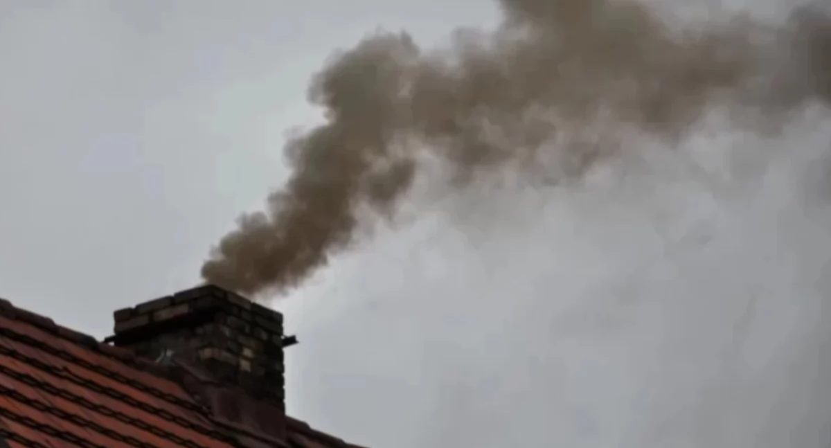 Gmina Chojnice kupi drona do walki ze smogiem. Wójt Zbigniew Szczepański: „Nie możemy się wzajemnie truć”